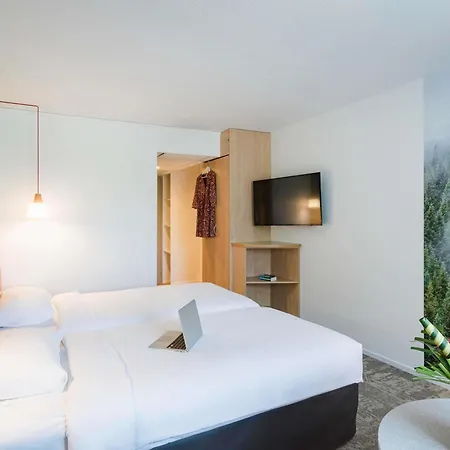 Hotel Ibis Styles Aix Les Bains Domaine De Marlioz 3*