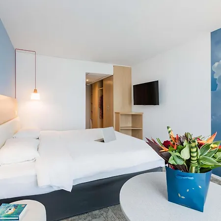 Ibis Styles Aix Les Bains Domaine De Marlioz Hotel