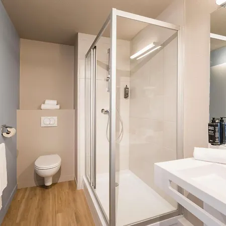 호텔 Ibis Styles Aix Les Bains Domaine De Marlioz 엑스레뱅