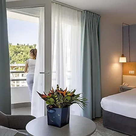 酒店 Ibis Styles Aix Les Bains Domaine De Marlioz 3*