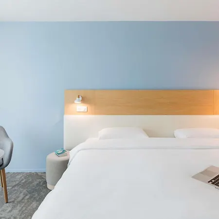 מלון Ibis Styles Aix Les Bains Domaine De Marlioz 3*