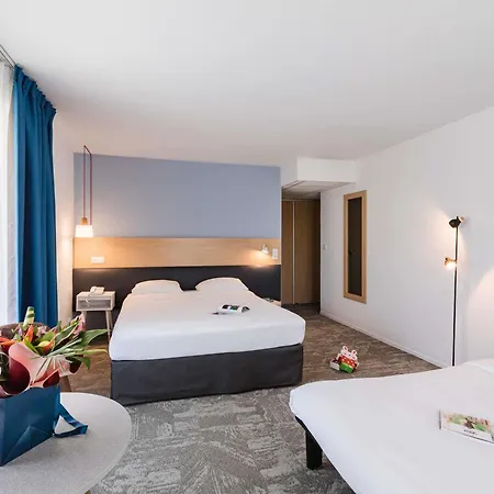 Ibis Styles Aix Les Bains Domaine De Marlioz Hotel 3*
