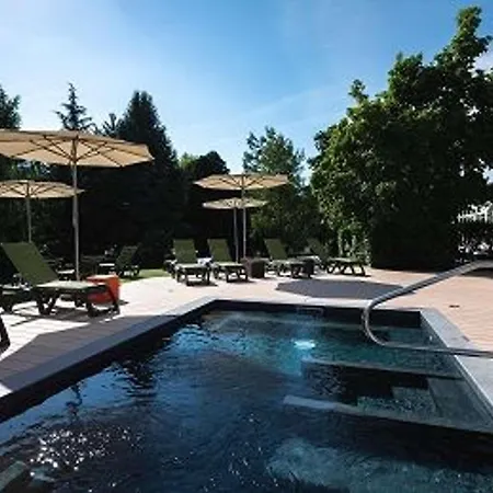 Ibis Styles Aix Les Bains Domaine De Marlioz מלון 3*