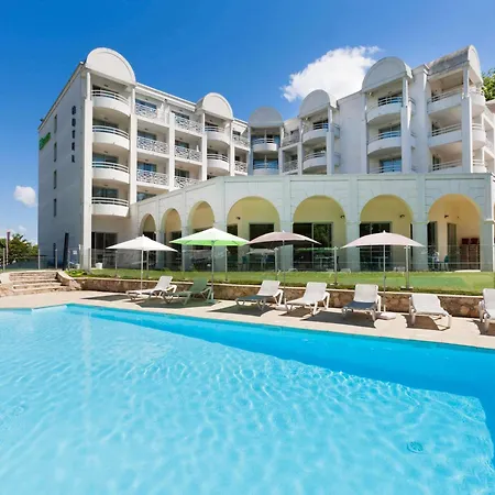 Ibis Styles Aix Les Bains Domaine De Marlioz 3* אקס-לה-באינס