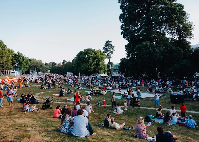 Ibis Styles Aix Les Bains Domaine De Marlioz فندق إيكس ليه با